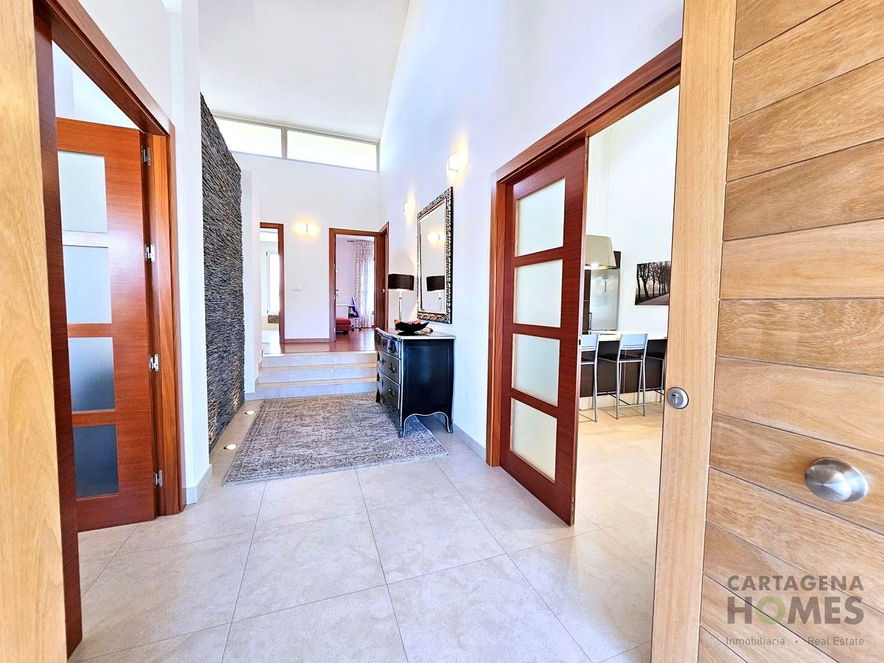 Chaletazo En Planta Baja en Loma de Canteras — foto 7